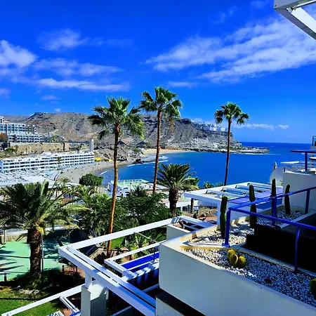Ocean & Pool View *