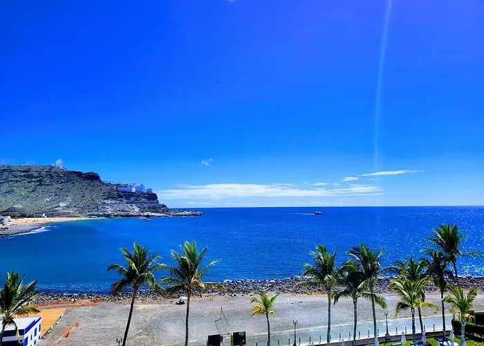 Ocean & Pool View