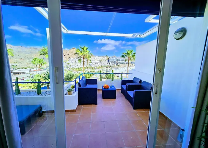 Ocean & Pool View